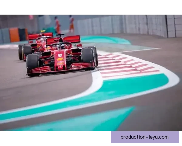 F1新赛季风云再起豪门车队激烈角逐冠军争夺年度总冠军荣耀之战