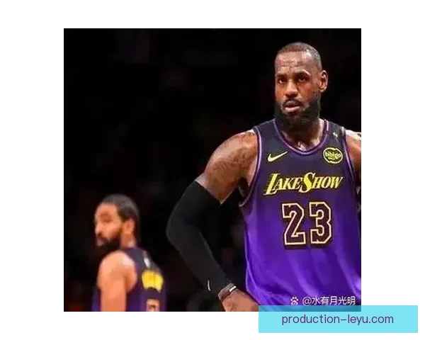 詹姆斯带领湖人力克勇士晋级西部决赛，浓眉再次成为球队胜利关键人物