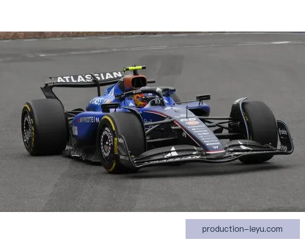 F1赛季最新动态揭秘车队战略调整与冠军争夺战况 F1赛季最新动态揭秘车队战略调整与冠军争夺战况