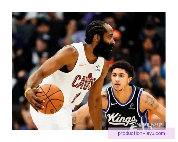 国王队近期表现抢眼新星崛起引领球队迎来连胜潮 国王队近期表现抢眼新星崛起引领球队迎来连胜潮