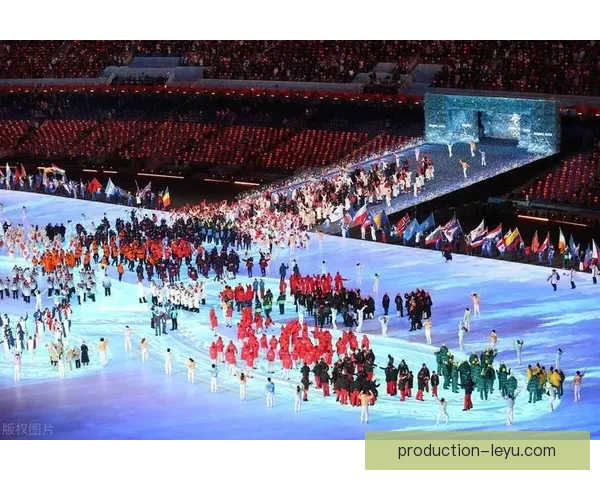 北京冬奥会闭幕式精彩纷呈 中国代表团圆满完成全部比赛任务