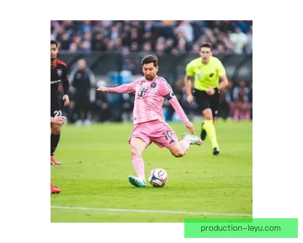 梅西加盟迈阿密国际后首次亮相赛场 带领球队豪取三连胜 梅西加盟迈阿密国际后首次亮相赛场 带领球队豪取三连胜